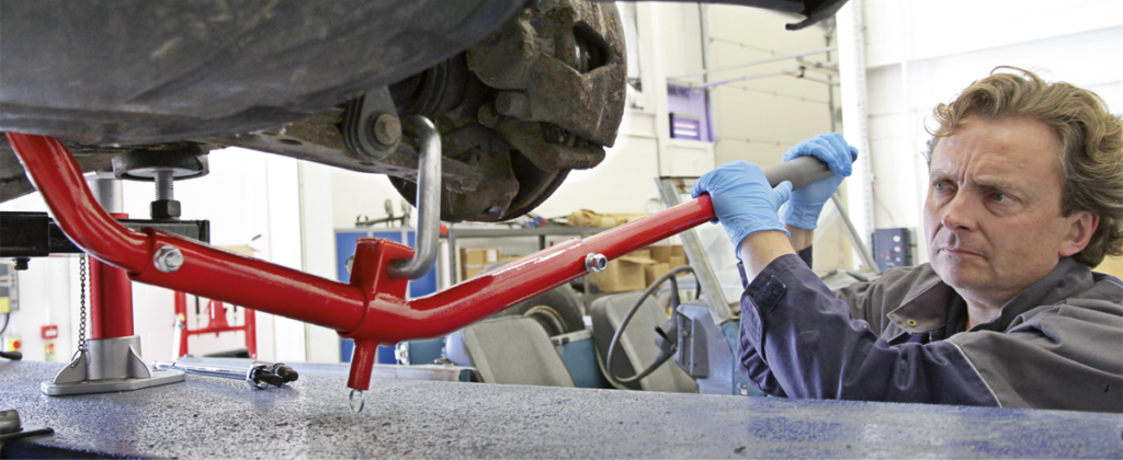 8221-80-192-In-use-1024x1024